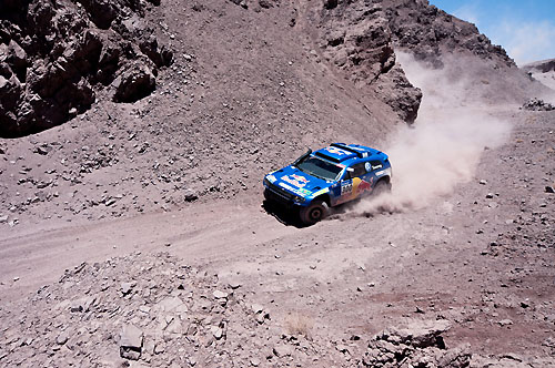 Carlos Sainz wint vierde etappe Dakar 2011